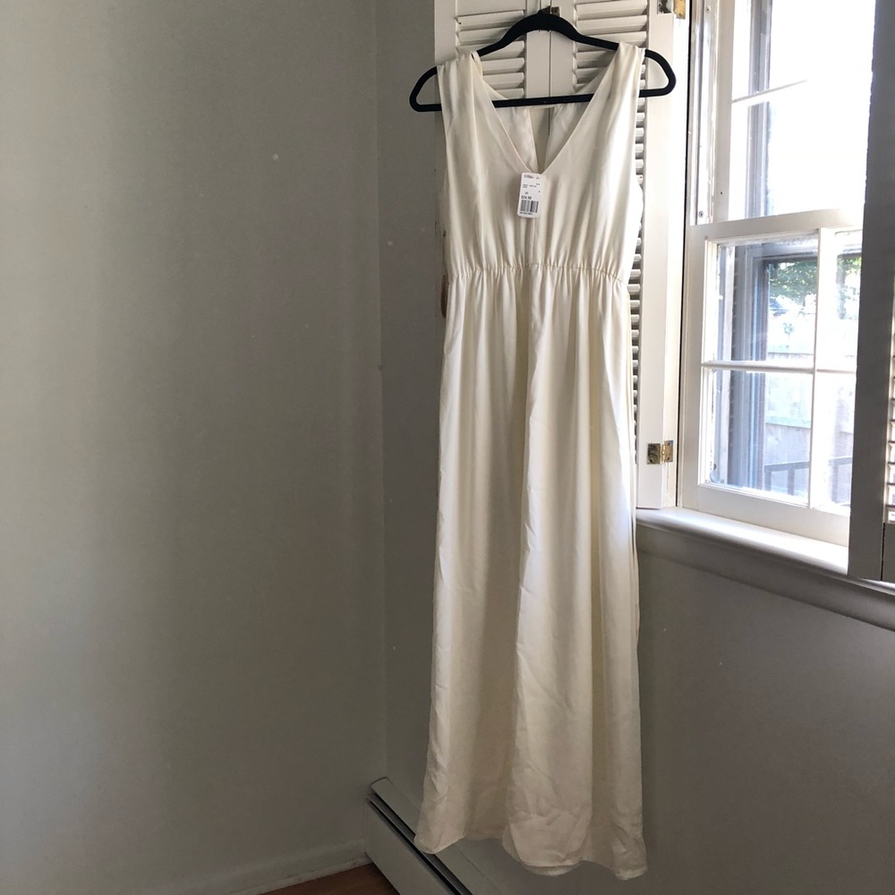 Brand new with tags forever 21 maxi dress white